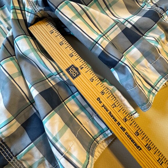 VTG Y2K Abercrombie & Fitch Cargo Swim Shorts Mens XL Blue Green Gray Plaid - Picture 10 of 12